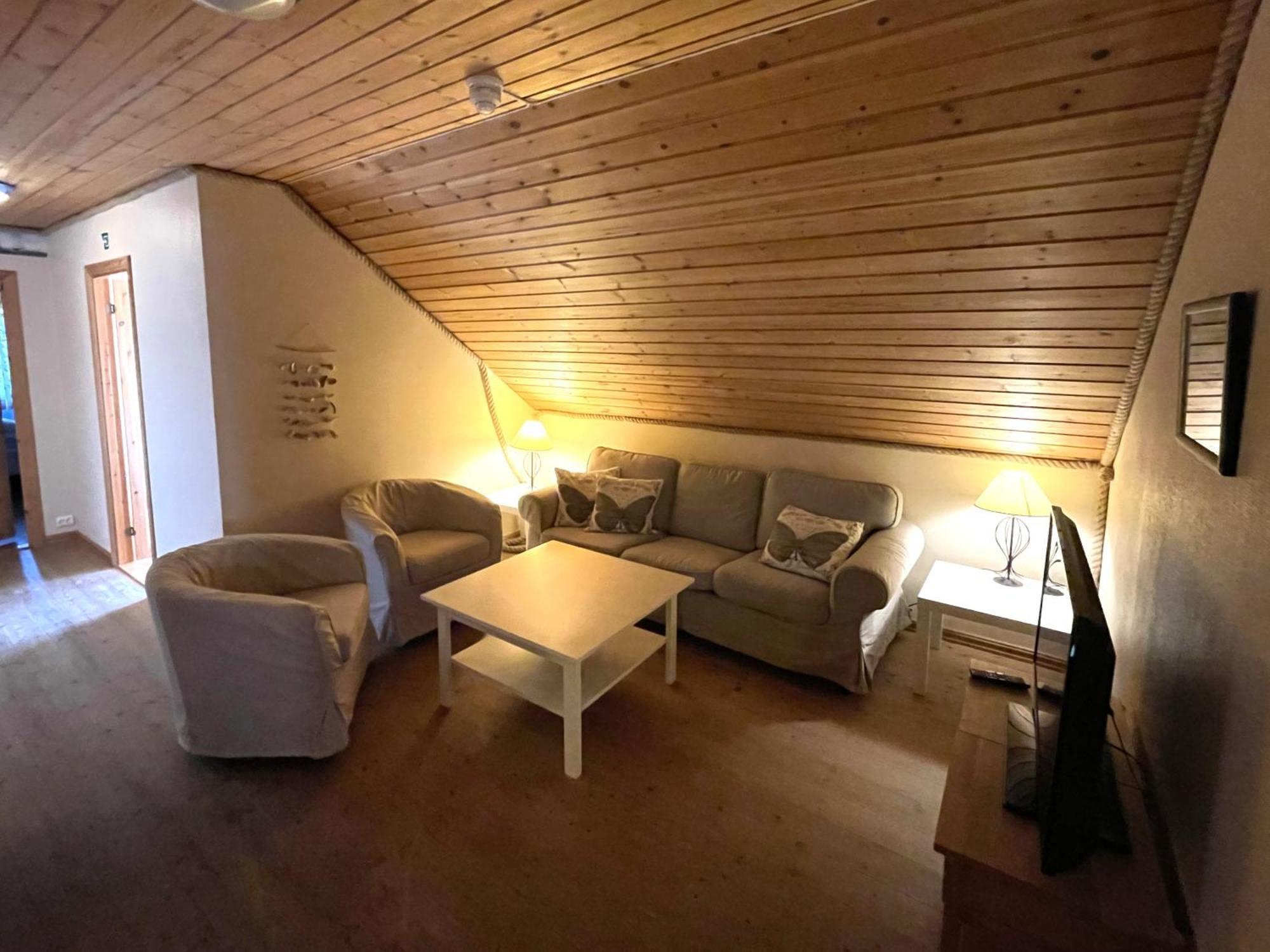 Hausvikstranda